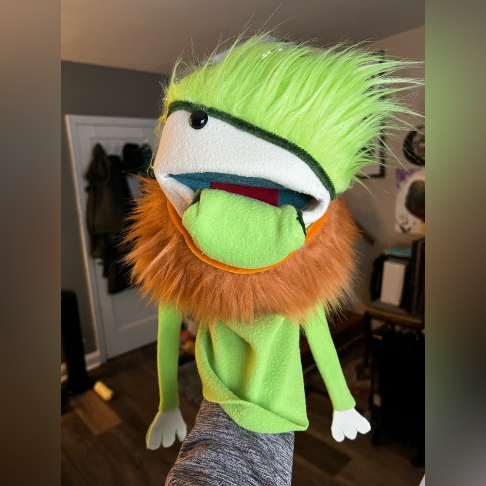 Custom Hand Crafted Professional Puppet - Picture 7 of 16